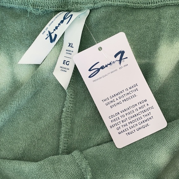 Seven7 green tie dye soft French terry cloth shorts Size XL. NWT - Picture 6 of 8